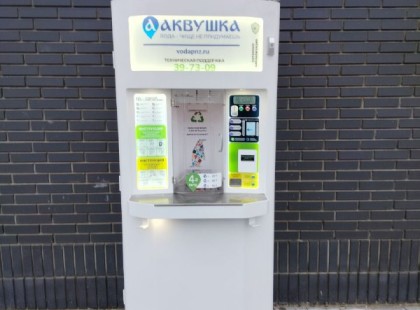 ул. Яшиной 16